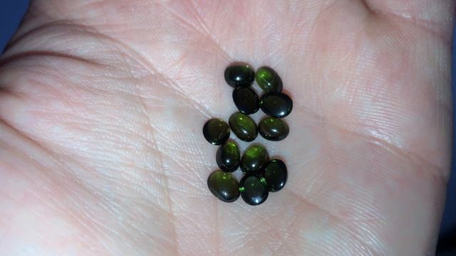 Турмалины, лот из 12 камней 7,5кт #574