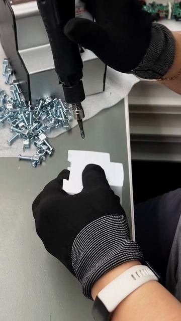 🤩 Три вещи, на которые можно смотреть вечно - огонь, вода и сборка реле напряжения!