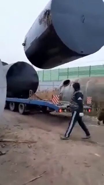 Погрузка 25 куб резервуаров