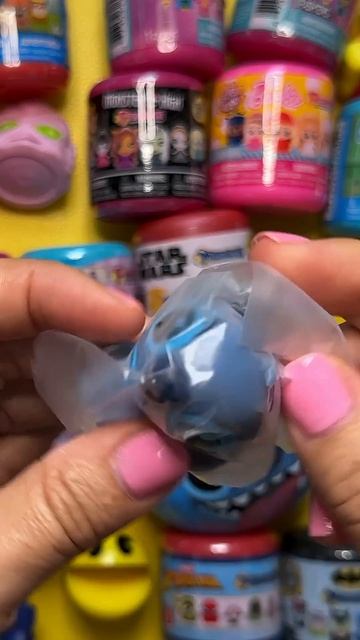 Милый Стич 🐾 Открываем Сквиши! 🎁