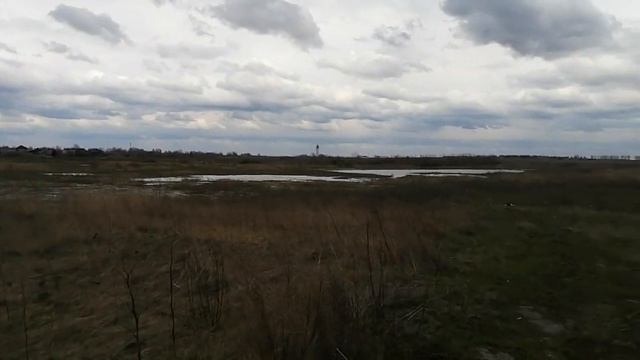 Участок под застройку (коттеджный поселок у озера)