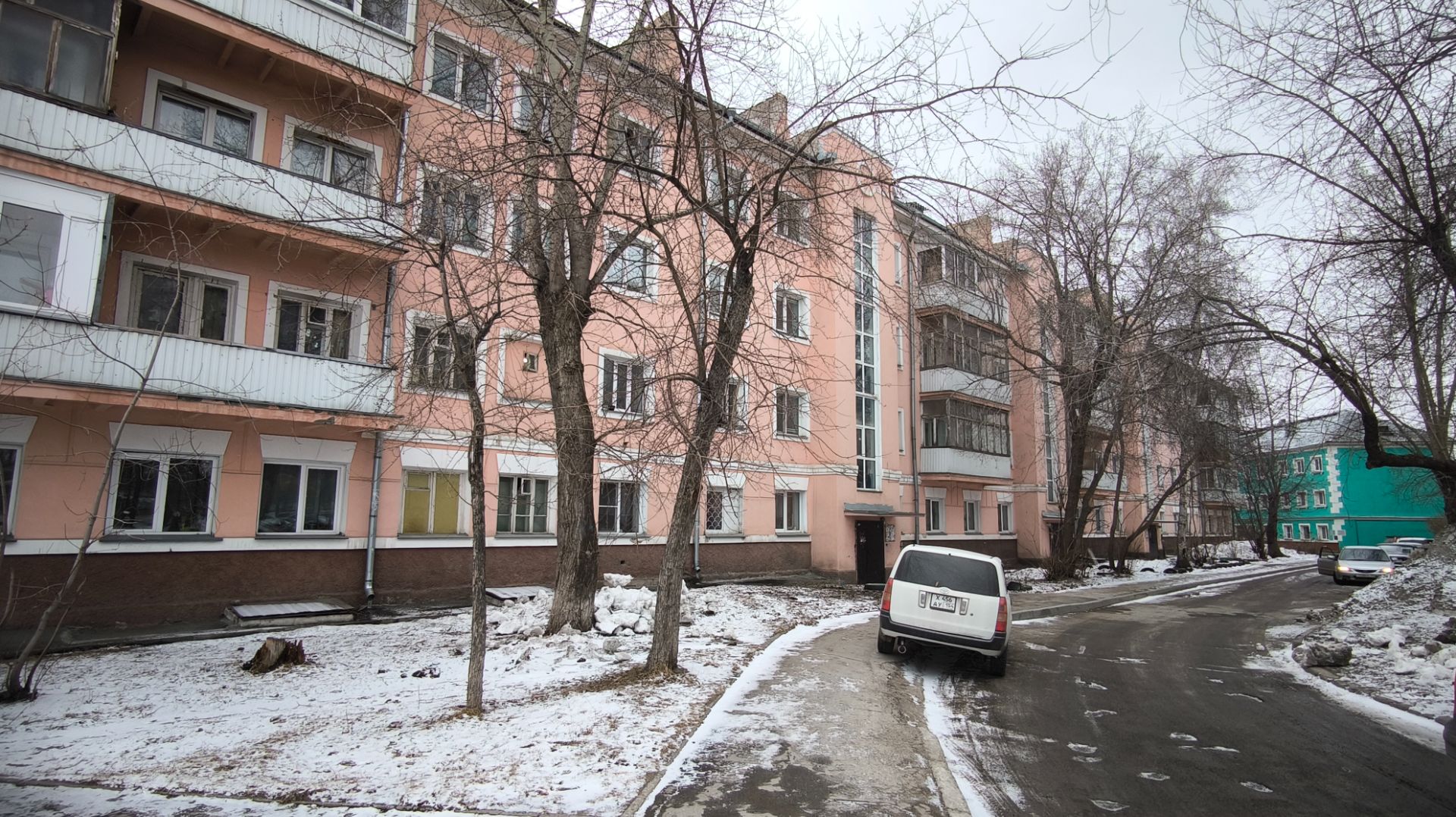 2 ком Республиканская 13