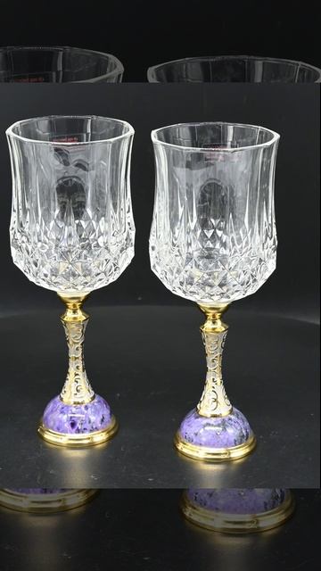 Пара бокаллов с чароитом 