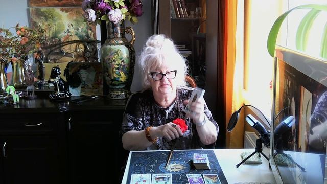 Новолуние 17 апреля для всех знаков зодиака