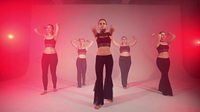 Трайбл - Школа танцев 