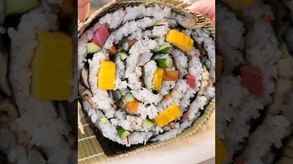 Гигантский торт в виде суши-ролла