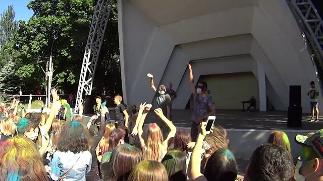 Волонтёры феста