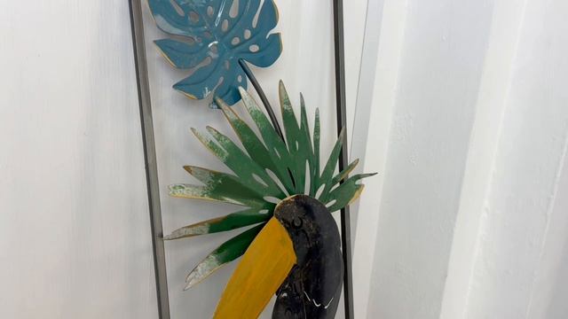 Декоративное панно ЗАДУМЧИВЫЙ ТУКАН, металл, 90х31 см, 1013122-2