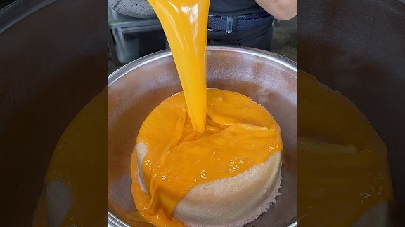 нежный ароматный рис с чесноком и яйцами. Япония