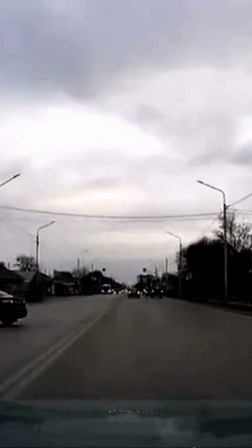 Взял и развернулся