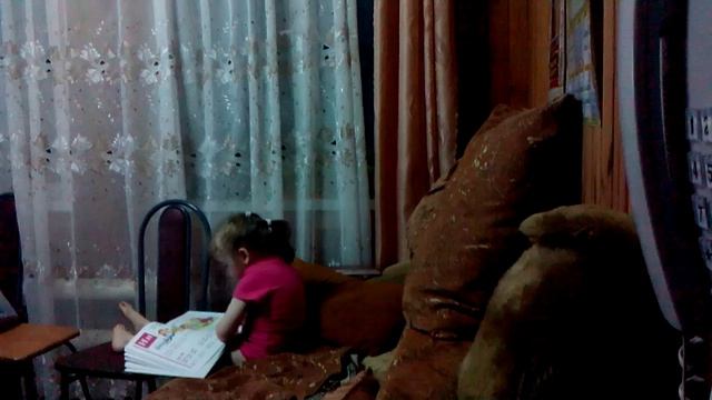 2016 02 23 Мария с книгой