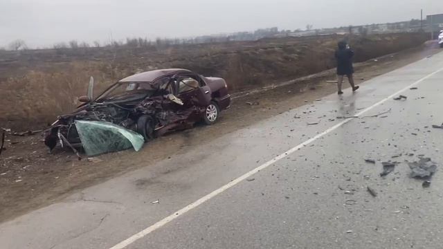 В Октябрьском округе Госавтоинспекция устанавливает обстоятельства ДТП, в котором погибли два