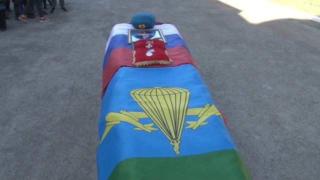 Каменск-Уральский прощается с героями СВО. Панорама 17.04.26