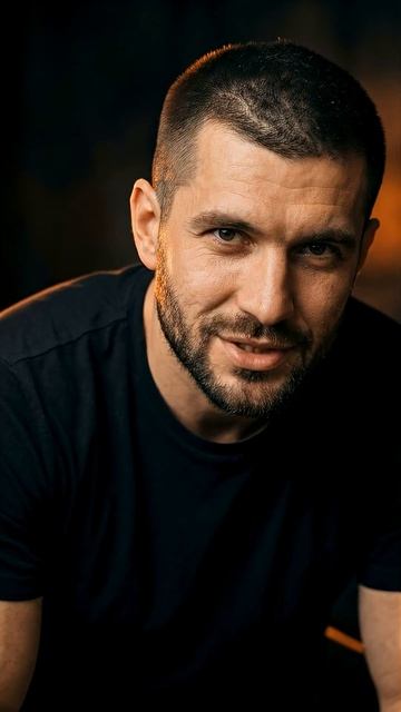 Ты помыл посуду и ждёшь что тебя поблагодарят. Зря #Shorts #лекциипоотношениям #мужскиеценности