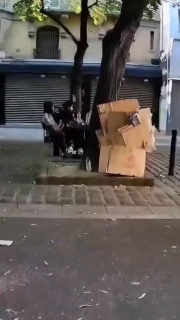 Париж. Наши дни😨