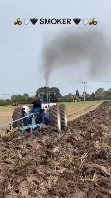 Видео от HackAvto – Лайфхаки и фишки для авто