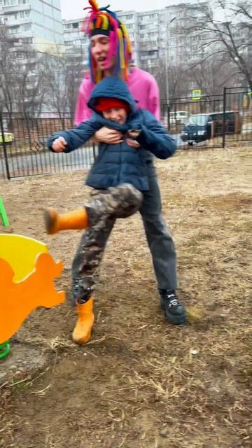 Китайка качели Лошадка😂🔥