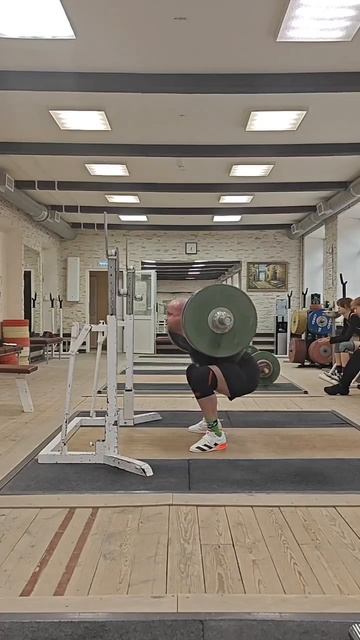 Видео от Михаил Кадочников