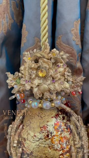 Кисти подхваты для штор Геральдика, мифология, золочение