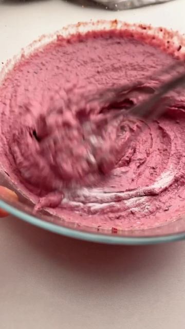 Рецепт вафель из смородины и зеленой гречки в закрепленном комментарии