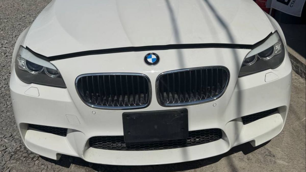 BMW M5 F10 S63B44B 2012 на авторазбор