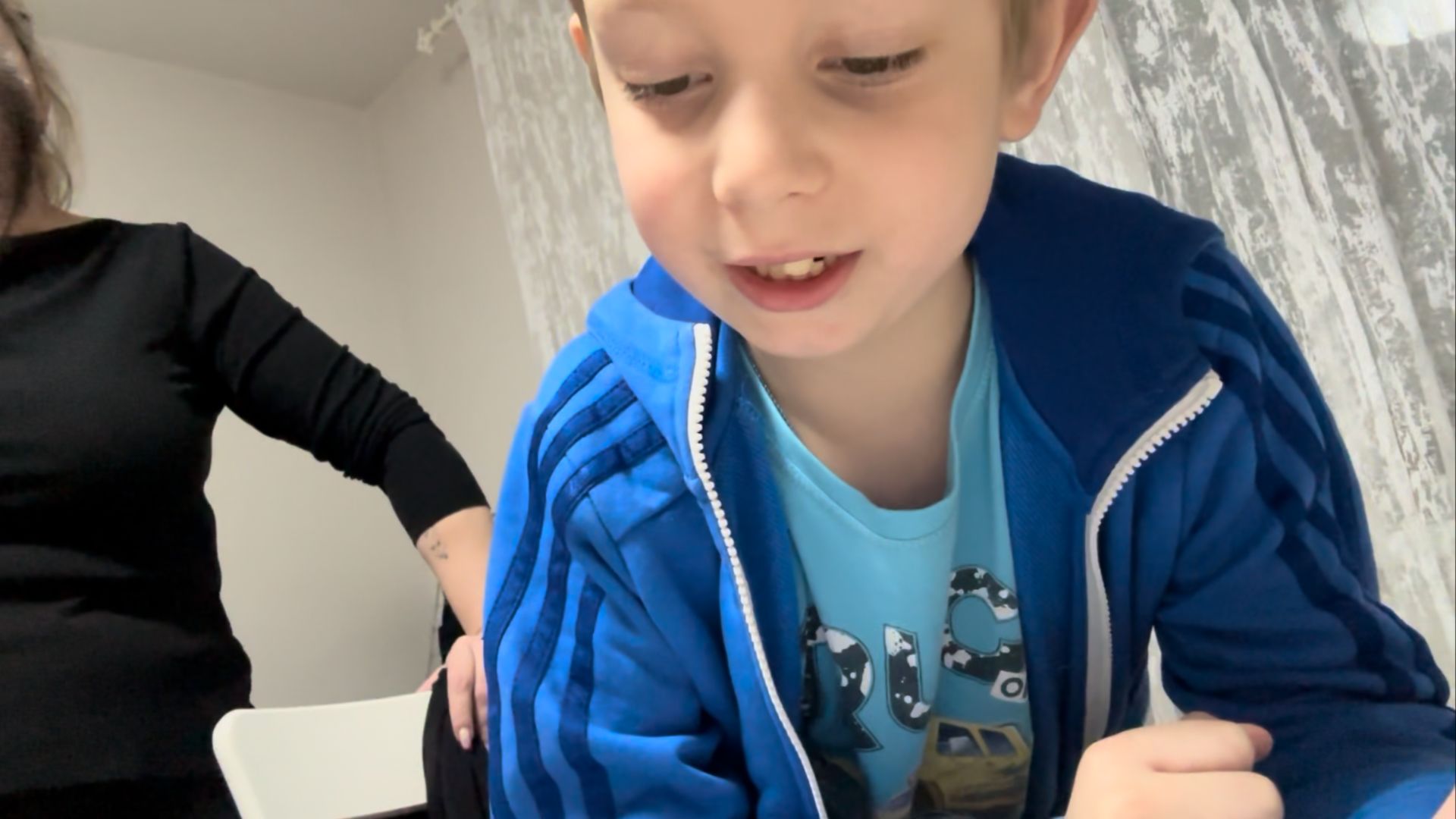 Как сын Ян читает перед школой | ОБЗОР ДНЯ семьи Перевязов