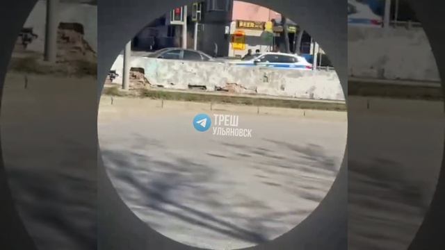 😱 Сбили мотоциклиста на Октябрьской прямо сейчас