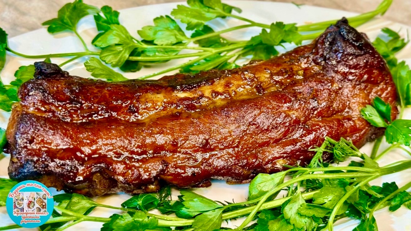 Главный хит застолья: свиные рёбрышки в рукаве