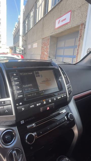 Toyota Land Cruiser 200 4.5d AT 4WD 2014г