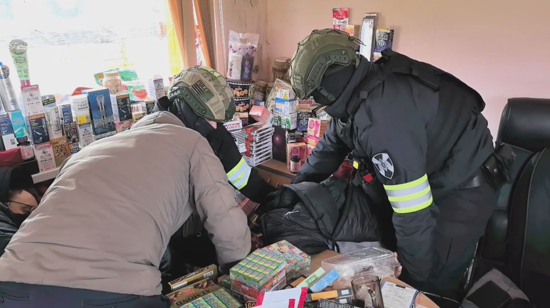 КОНТЕЙНЕР С СЮРПРИЗОМ