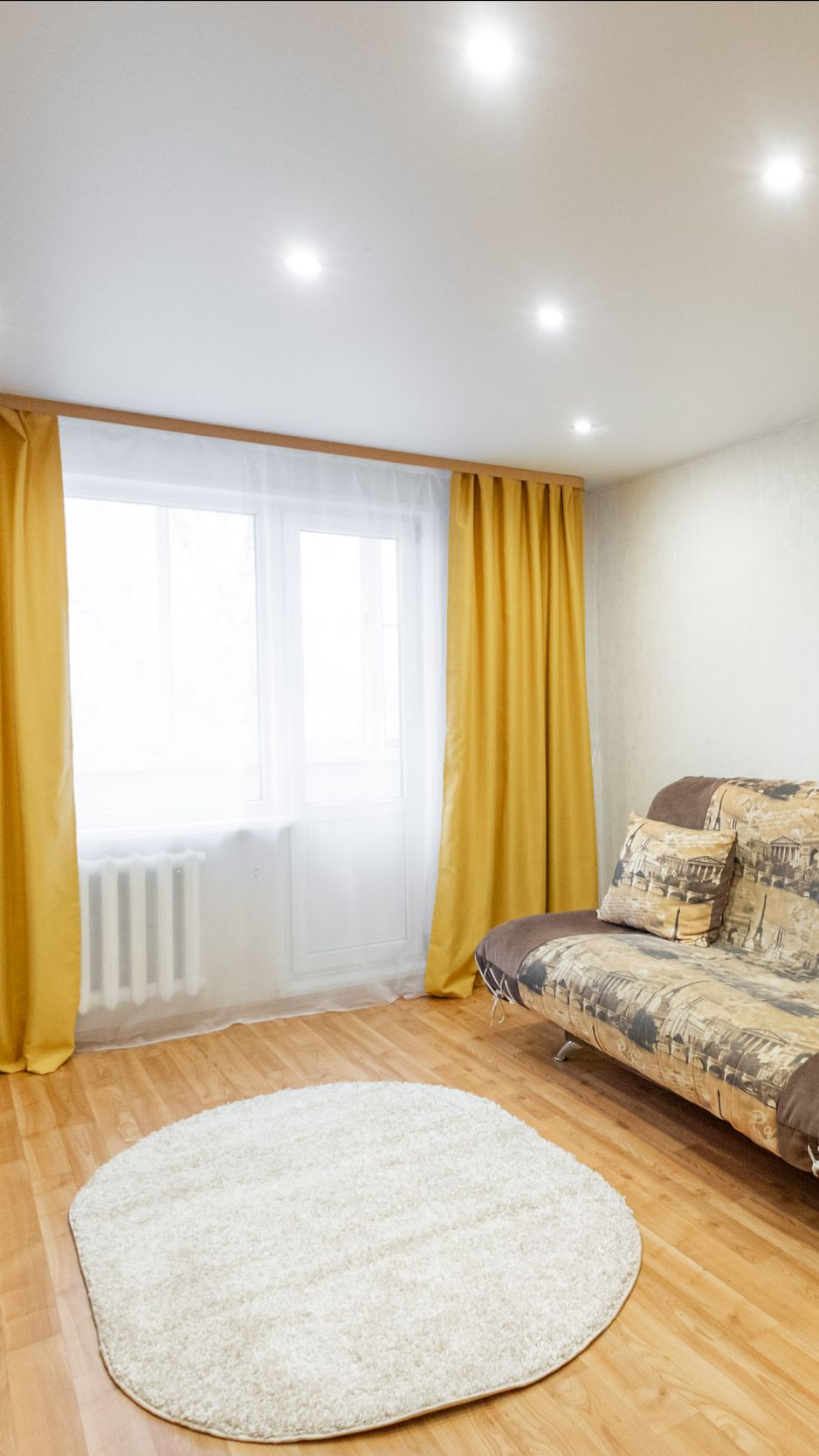 Продам 1к квартиру в Томске Кошурникова 3