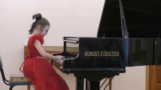 Ивановская София,1 класс, ДШИ Колледжа культуры и искусств имени И.С.Палантая