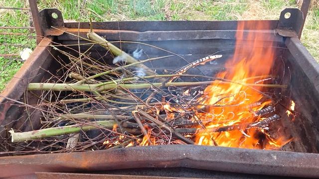 На 🔥 огонь можно смотреть вечно.