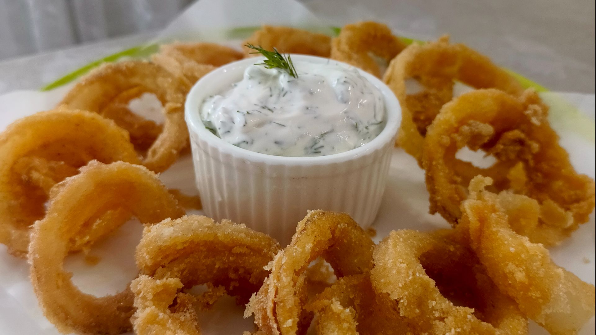 Луковые кольца в кляре - рецепт пошагово