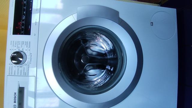 Стиральная машина Bosh WAT28440OE