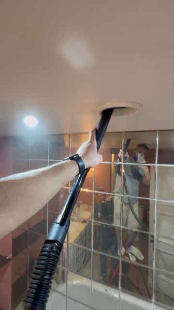 Чистка вытяжки в ванной