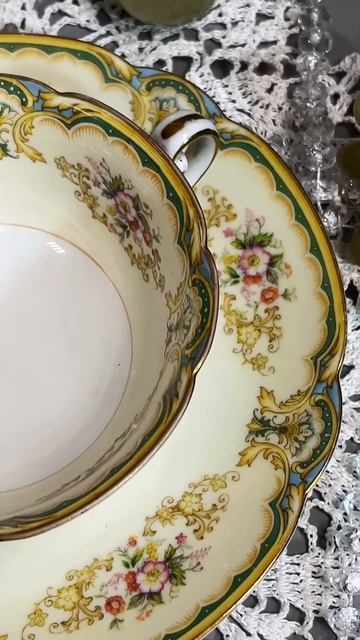 Предметы в наличии! Стоимость 9000р