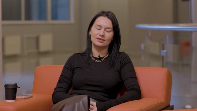 Как сделать из ребенка звезду? Обсудили с мамой которая сделала из дочки-первоклашки певицу!