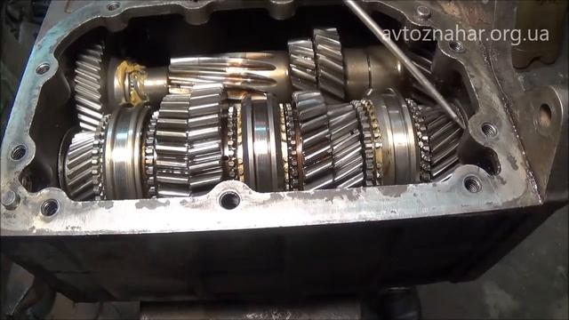 УАЗ КПП 5 ти ступенчатая  Часть 3 реставрация крышки кпп