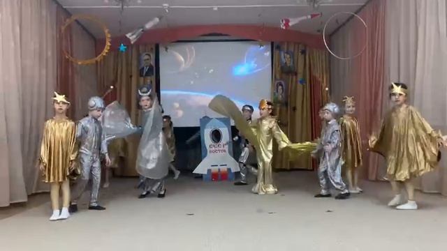 ГБОУ ШКОЛА N1515 Космос ждет музыкальный руководитель Лавроненко Наталья Владимировна