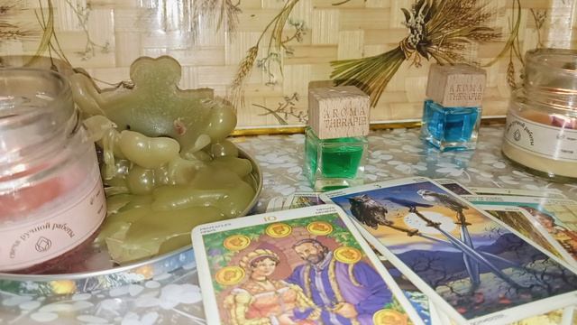 Что происходит за вашей спиной
.mp4