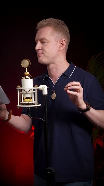 Не выходи из комнаты не совершай ошибку.