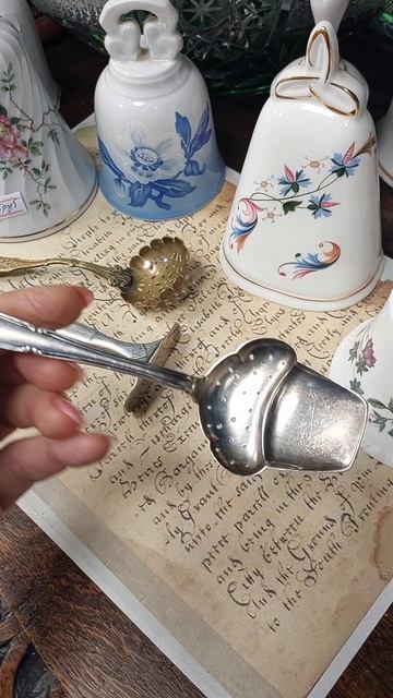 Столовые приборы