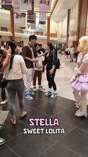 Kigurumi Girl Wearing Casual & Sweet Lolita Outfit! #kigurumi #kigurumimask #kigurumidoll