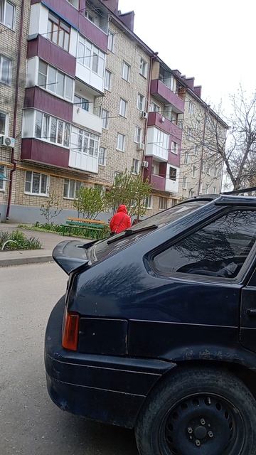 Лайфхак для уверенного выброса мусора