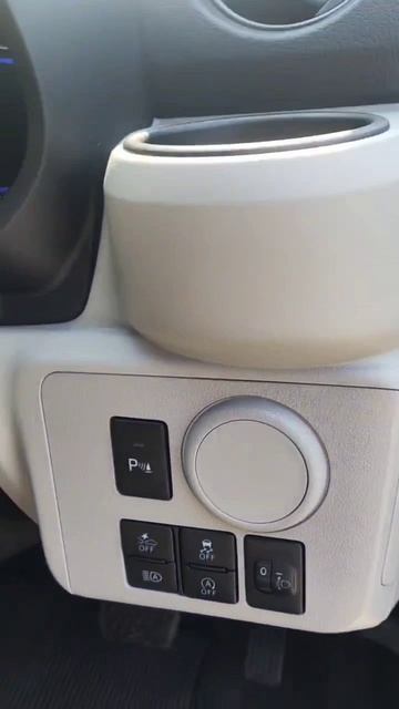 Daihatsu Mira ES 2022 год в бюджет 530 000 рублей до Владивостока 