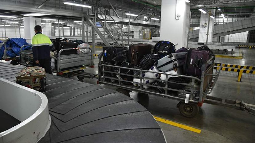 Ограничения полетов над Ленобластью сказались на авиамаршрутах в Калининград