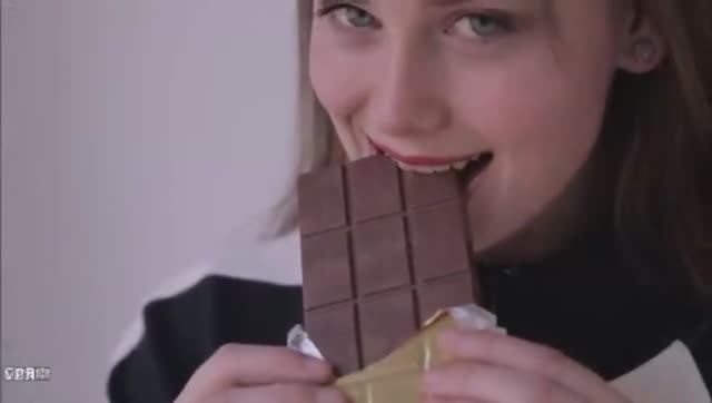 1229Suno - Сколько б не было вам лет - не грустите ВОКАЛ НЕЙРОСЕТЬ