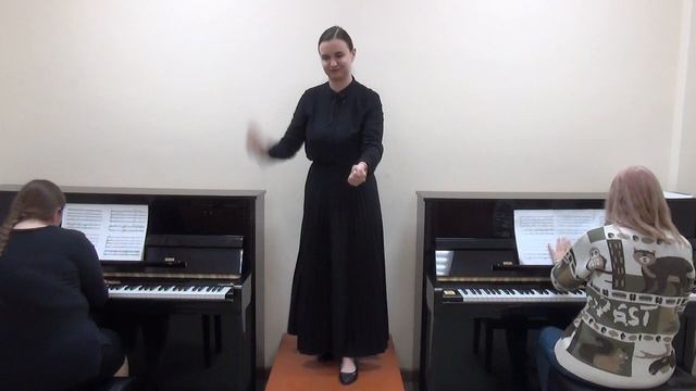 Г. Свиридов Крестьянские ребята Дирижирует Токарева Александра 3 курс ТМК