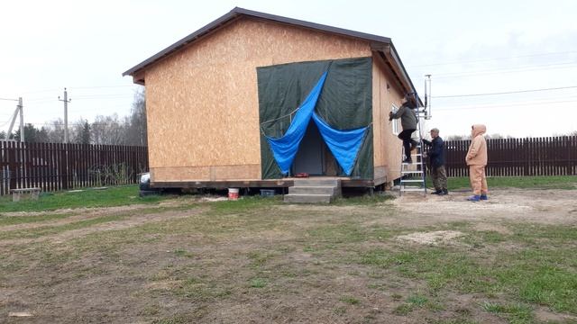 Моя Жизнь в ДеревнеРазбор завалов на терассе  приехали помощники